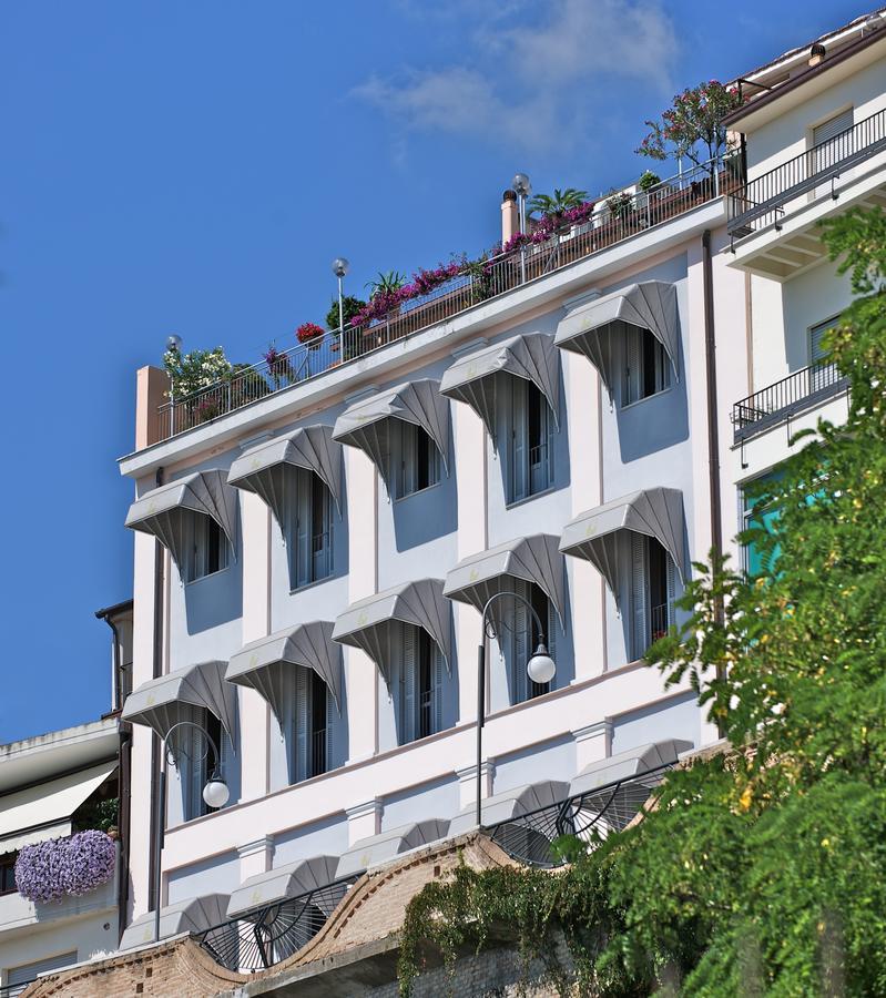 Hotel Ideale Ortona Esterno foto