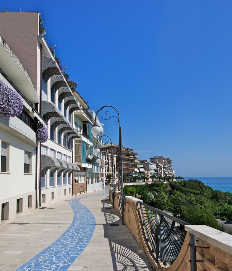 Hotel Ideale Ortona Esterno foto