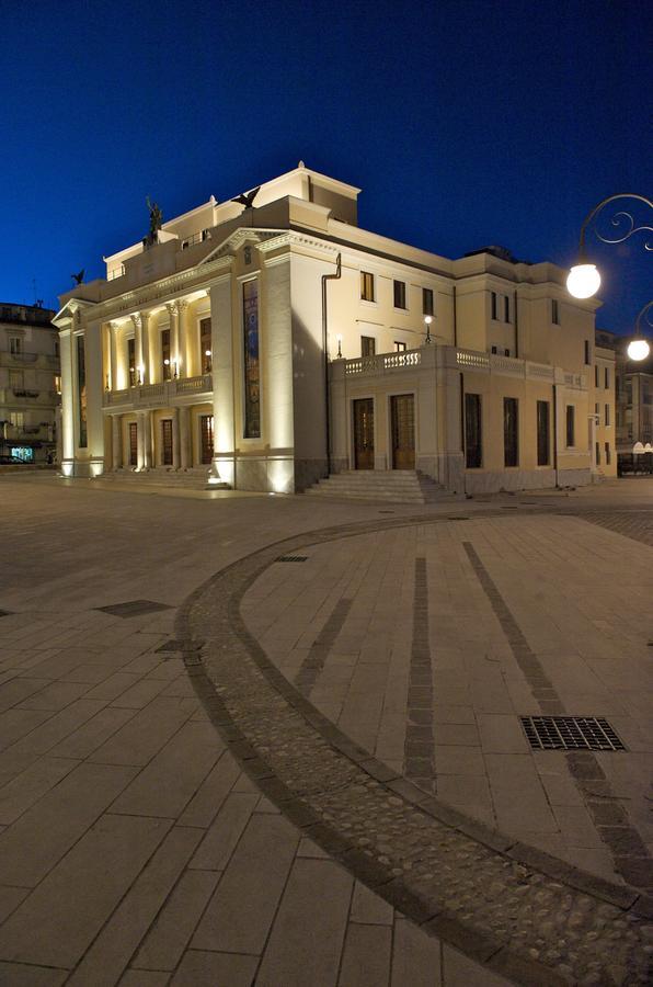 Hotel Ideale Ortona Esterno foto